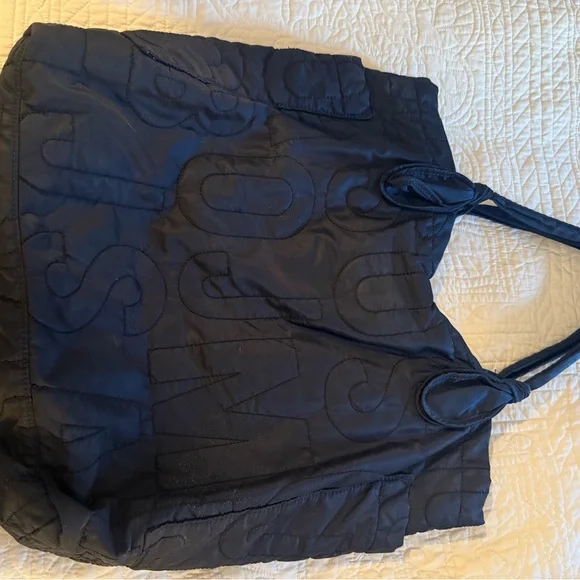 Marc Jacobs Large Navy Quilted Tote Bag - Picture 3 of 5